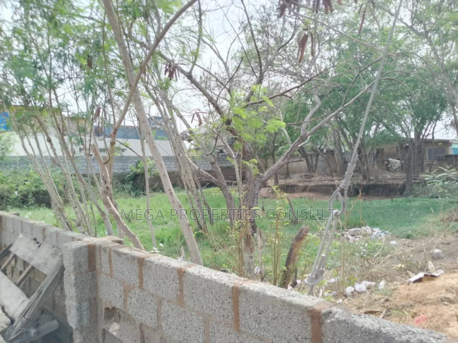 Land for Sale in Lapaz Race Course in Lapaz