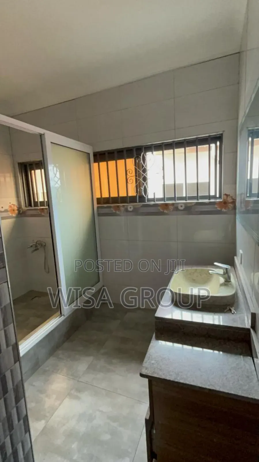 6bdrm Duplex in Wisa Group, Accra Metropolitan for rent in Accra Metropolitan