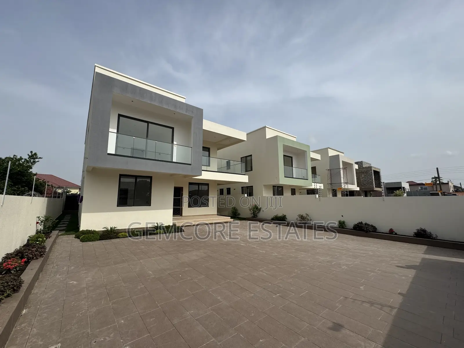 4bdrm House in School Junction, Ashaley Botwe for sale in Ashaley Botwe