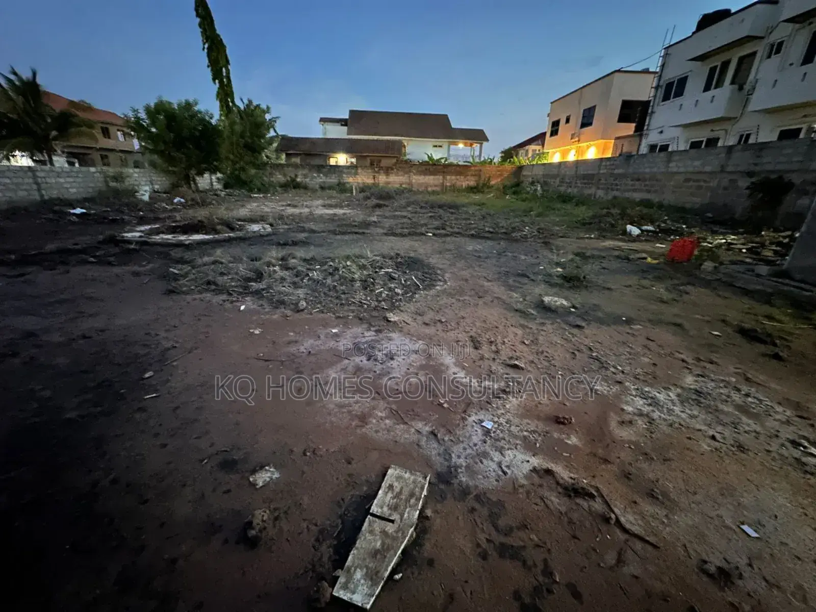 One Half Plot for Spintex, Manet in Manet Junction