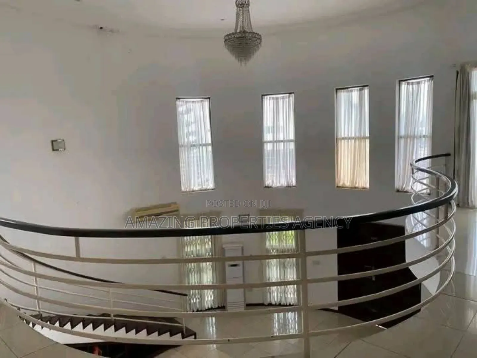 4bdrm Townhouse / Terrace in Cantonments for rent in Cantonments