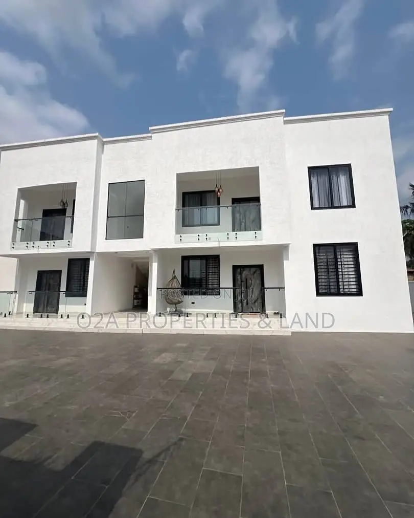 2bdrm Apartment in East Legon for sale in American House