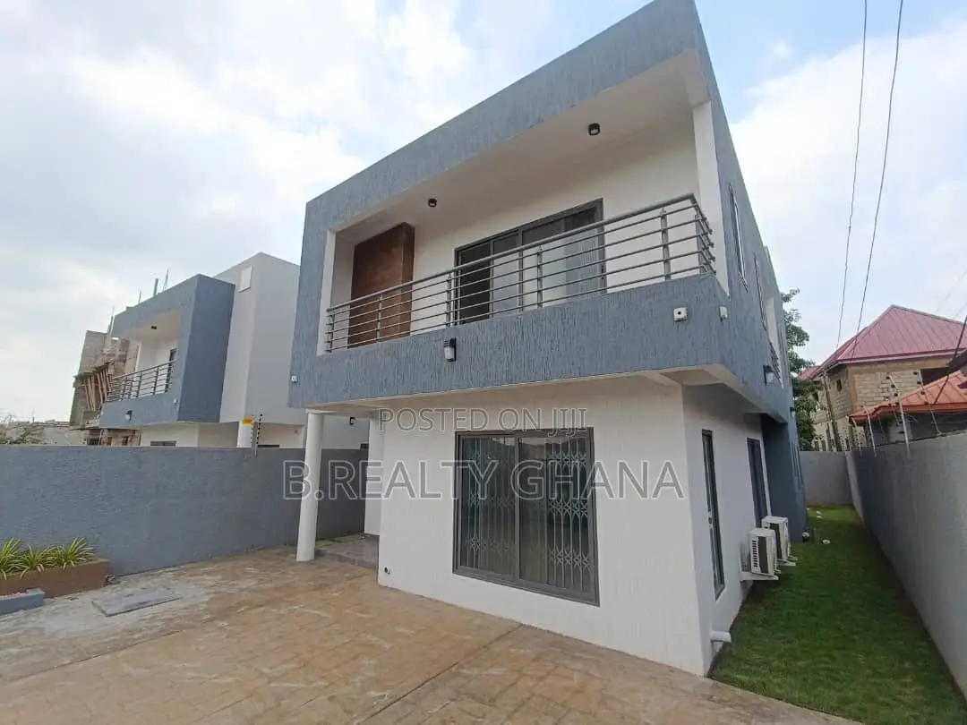 4bdrm House in Oyarifa for sale in Oyarifa