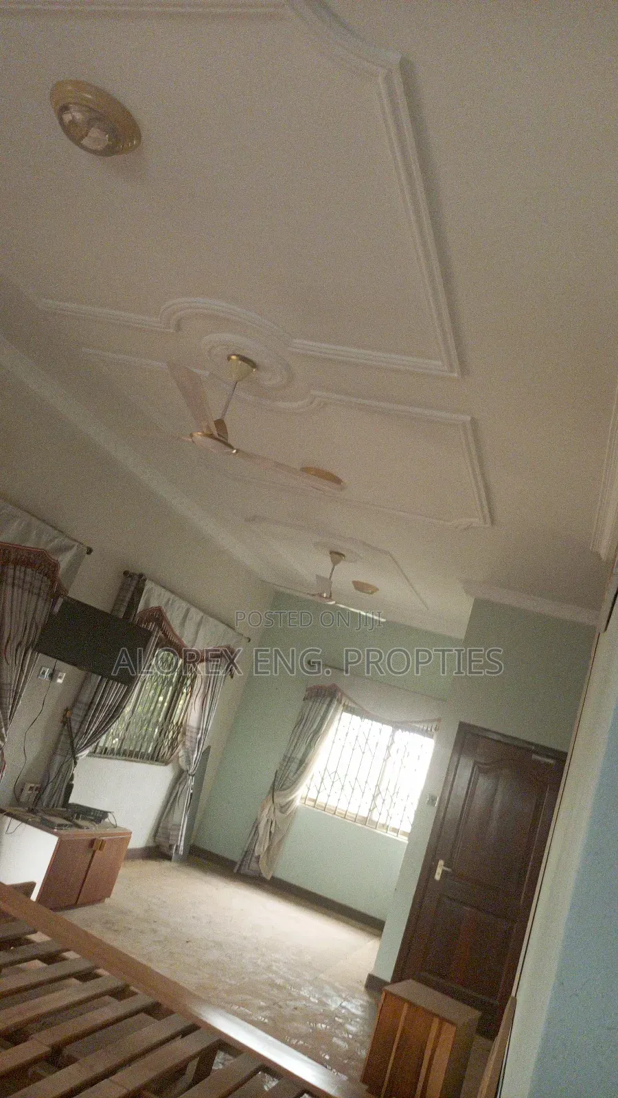 7bdrm House in Foster Home, Adenta for rent in Adenta