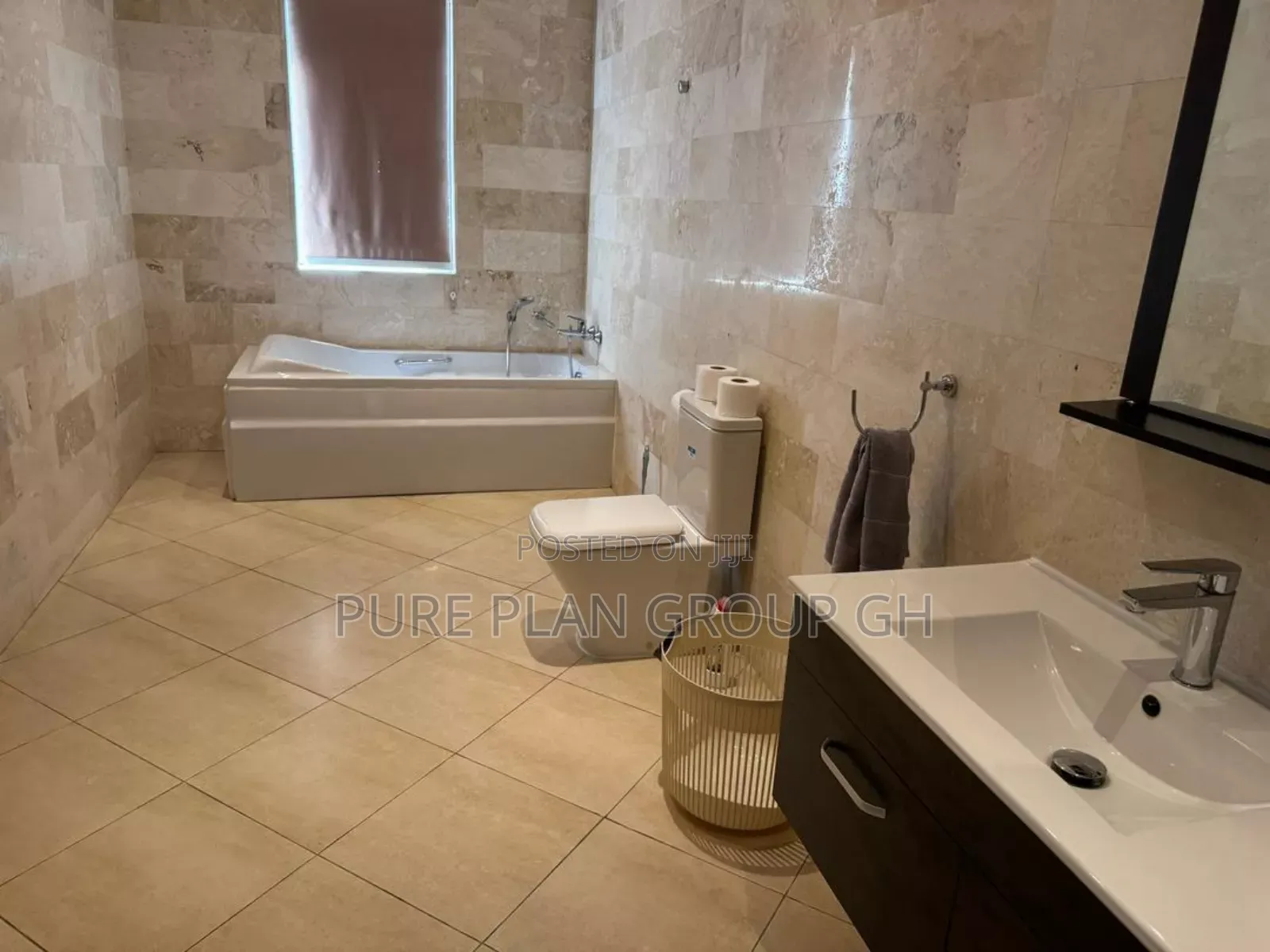 Furnished 5bdrm House in Airport Hill for rent in Airport Residential Area