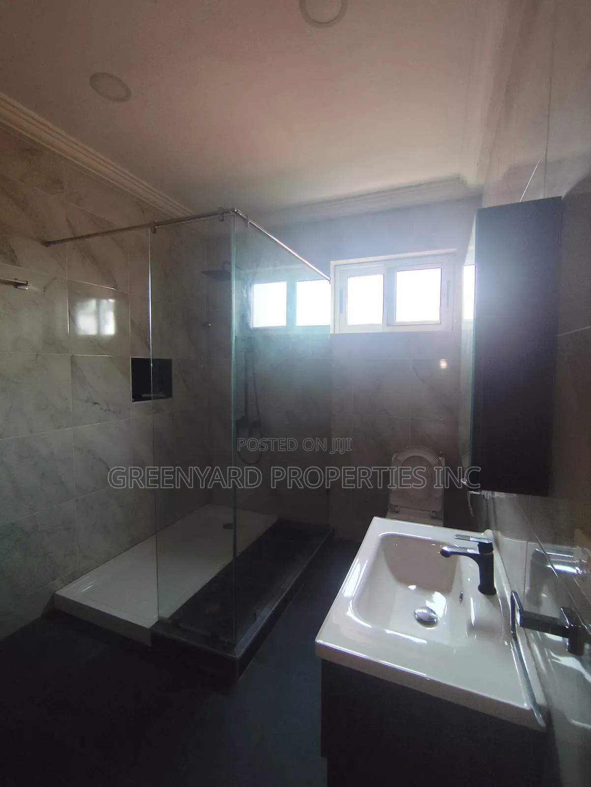 1bdrm Apartment in Adjiringanor, East Legon for rent in East Legon