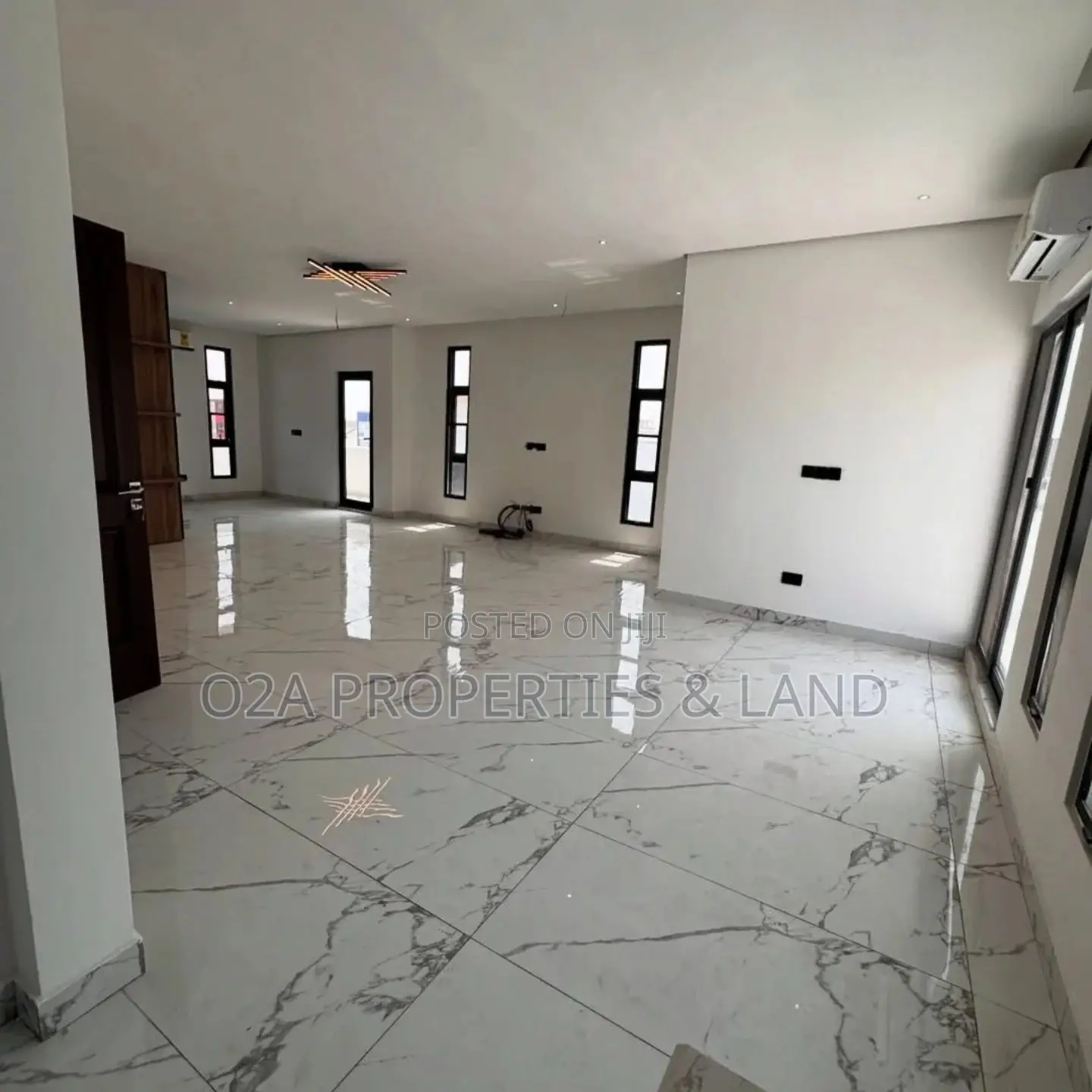 5bdrm House in East Legon, Bawaleshie for sale in Bawaleshie