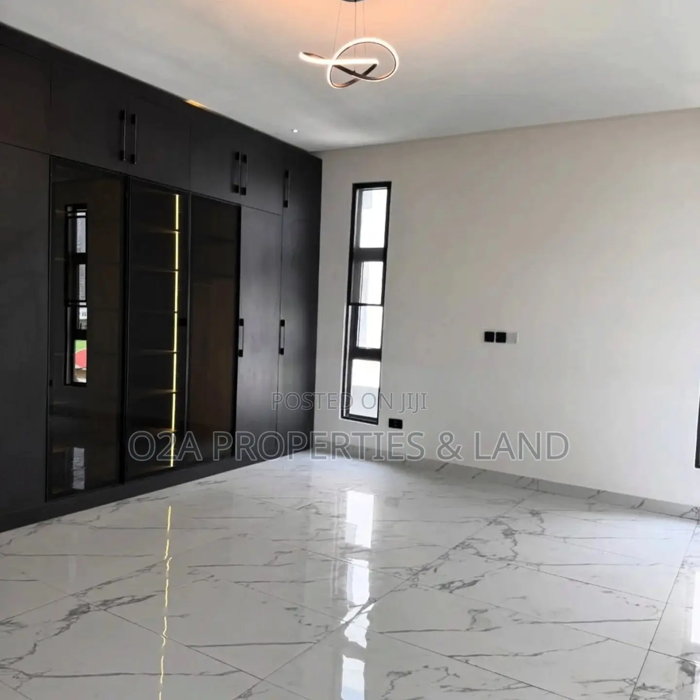 5bdrm House in East Legon, Bawaleshie for sale in Bawaleshie
