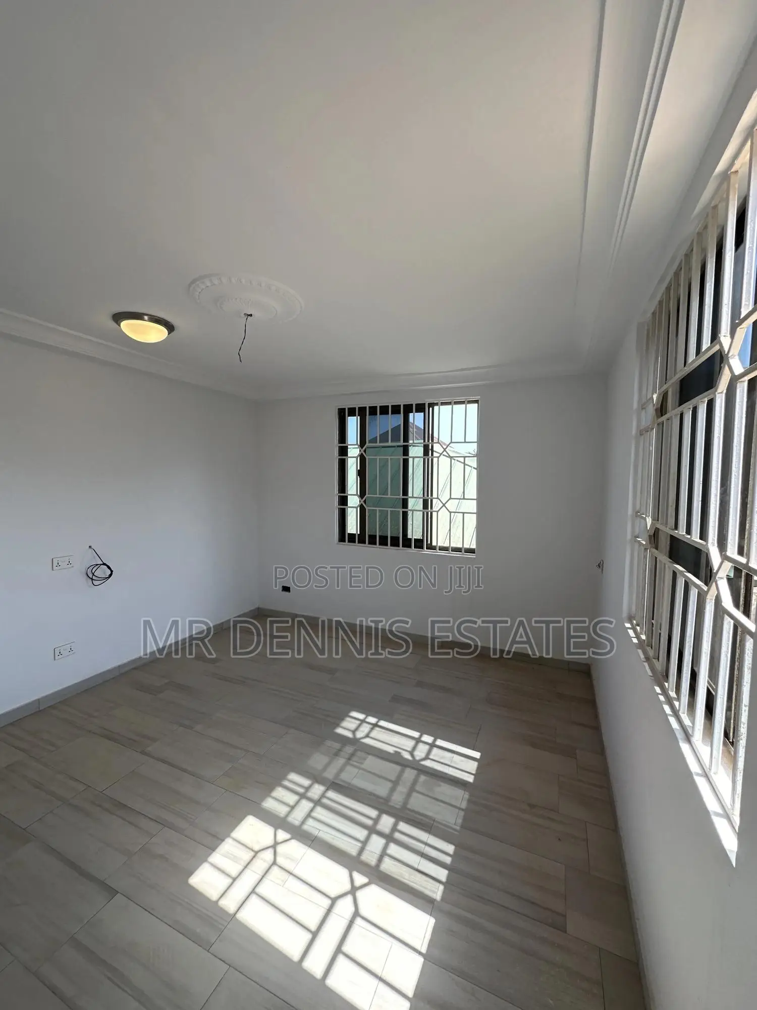 1bdrm Apartment in Westhills Mall for rent in West Hills Mall Area