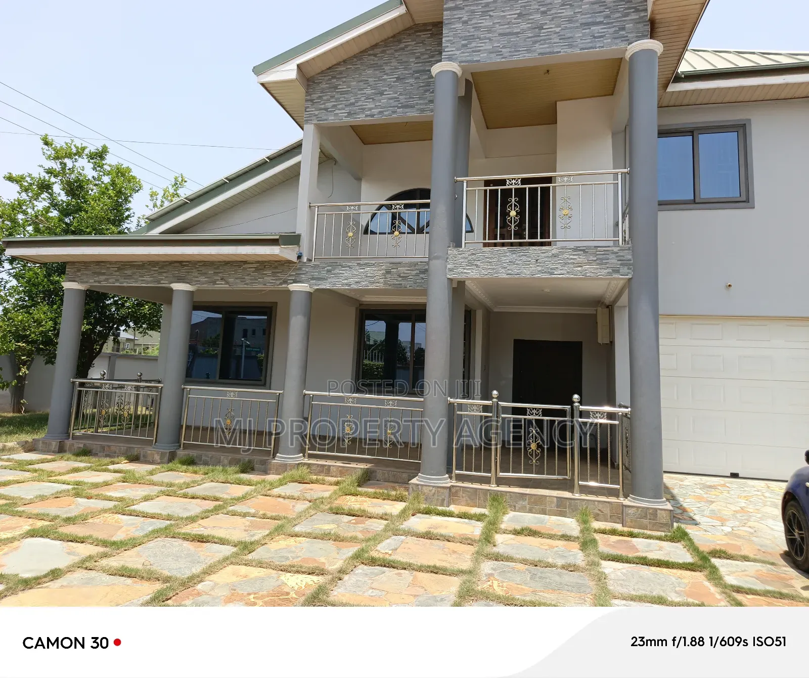 5bdrm House in Hfc Estate Phase One, Tema Metropolitan for sale in Tema Metropolitan