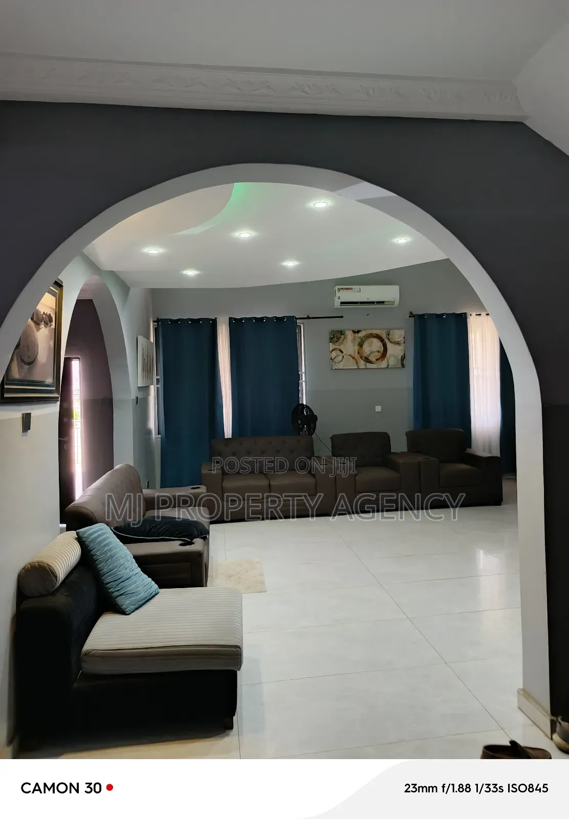 5bdrm House in Hfc Estate Phase One, Tema Metropolitan for sale in Tema Metropolitan