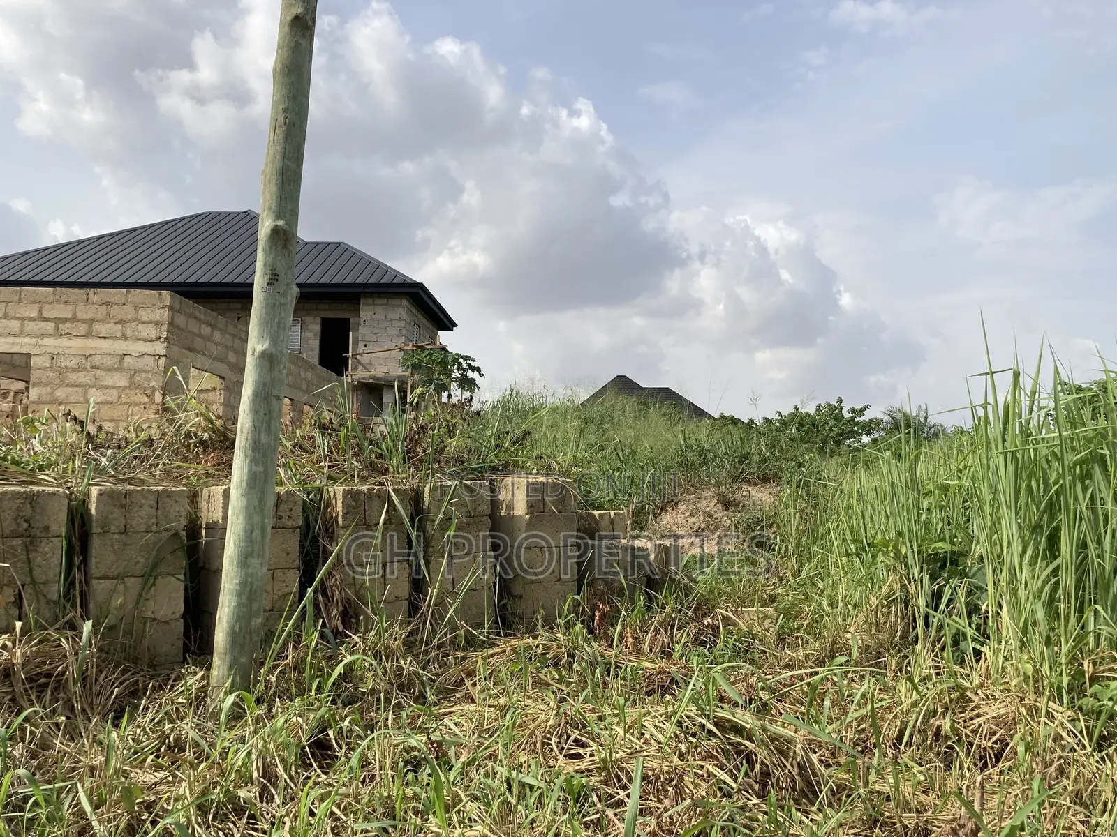 One Plot for Sale at Kwanwoma,Odumase. in Kumasi Metropolitan