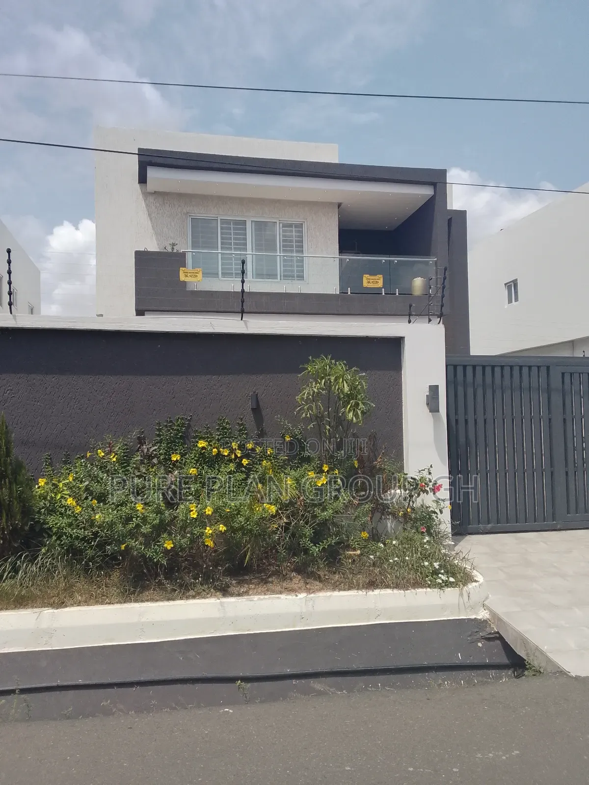 2bdrm Apartment in Abelemkpe, Lincoln School Area for rent in Lincoln School Area