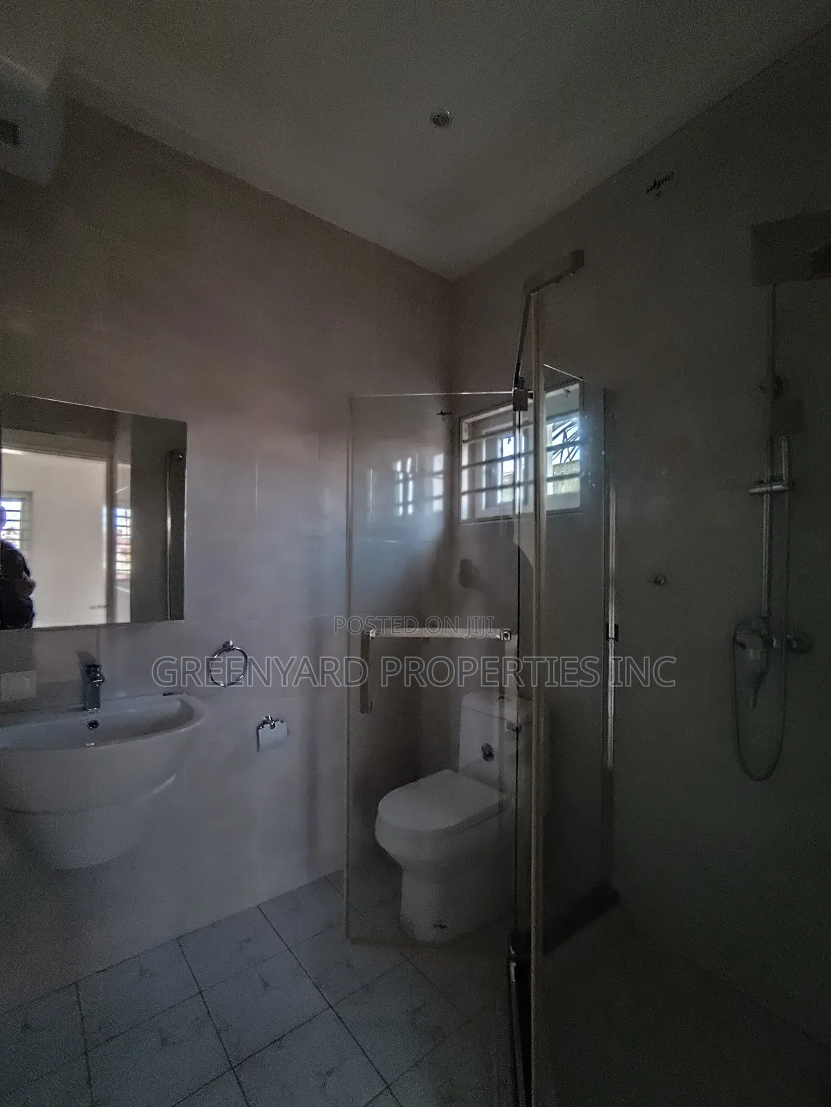 4bdrm House in A&C, East Legon for rent in East Legon