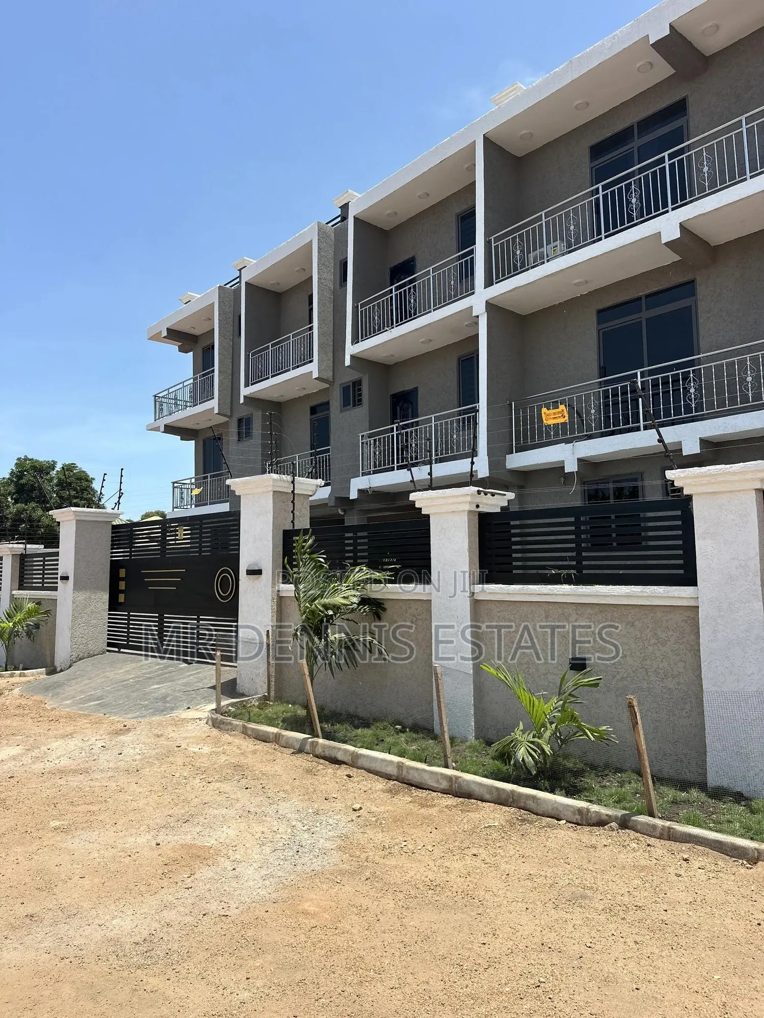 2bdrm Apartment in Old Barrier for rent in Old Barrier