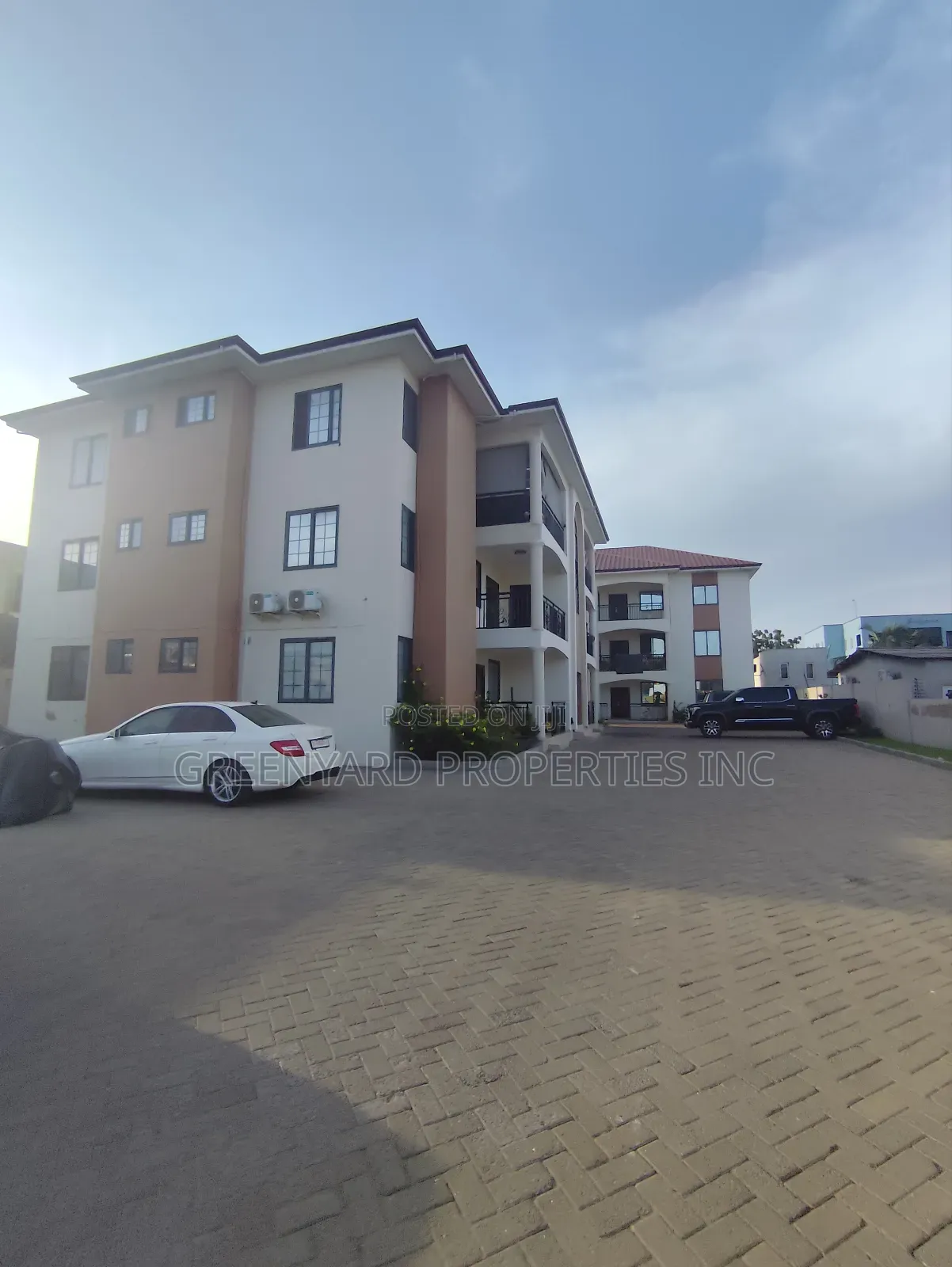 3bdrm Apartment in Mangos, East Legon for rent in East Legon