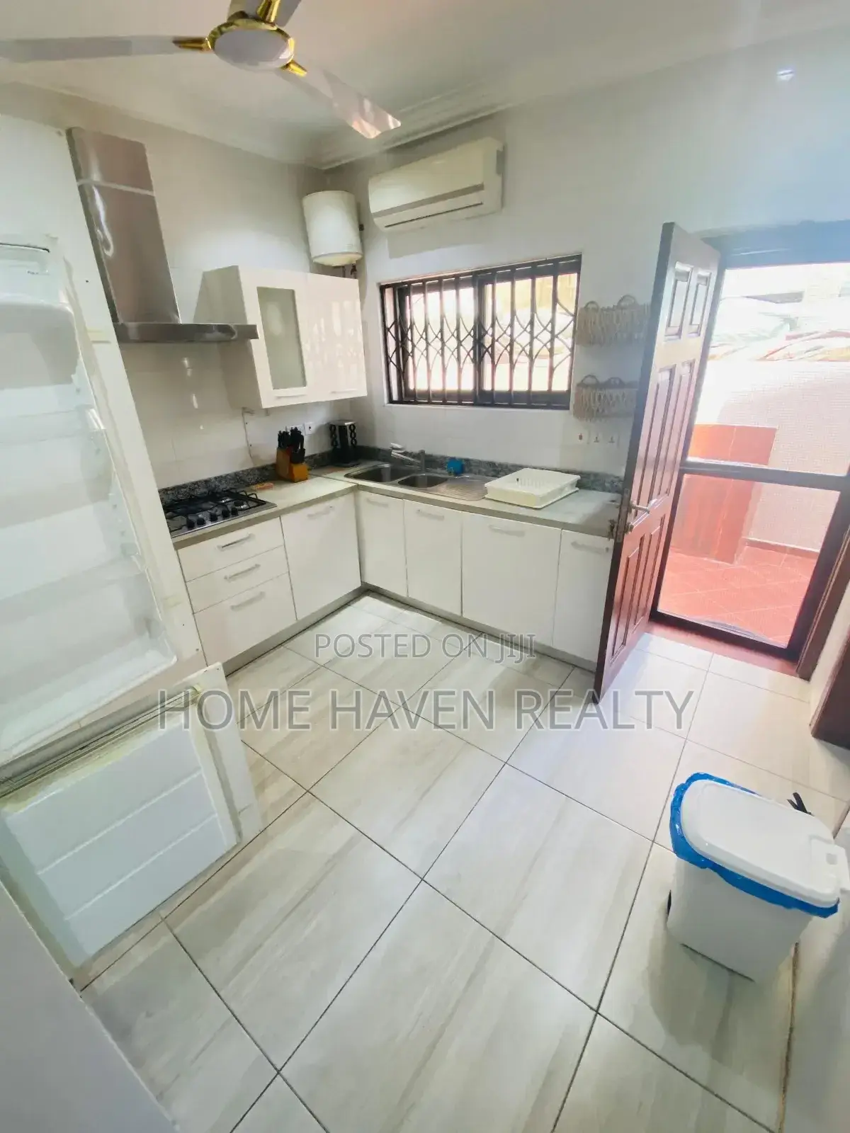 Furnished 3bdrm Duplex in Plant Pool, Dzorwulu for rent in Dzorwulu