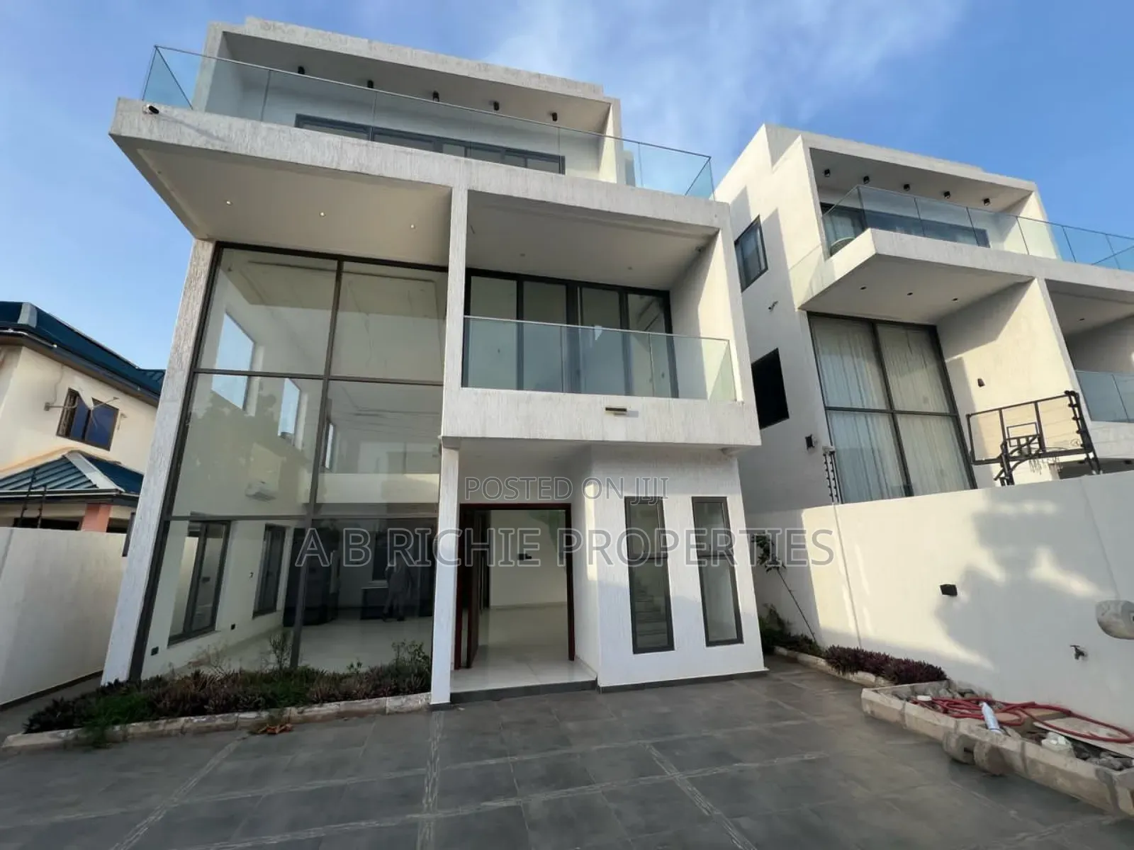 4bdrm House in Ab Richie Properties, East Legon for sale in East Legon