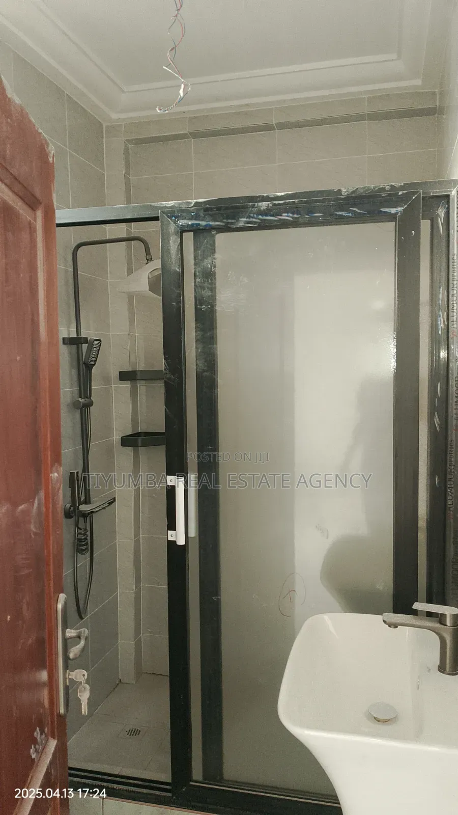 4bdrm House in Tiyumba Real Estate, Achimota for rent in Achimota