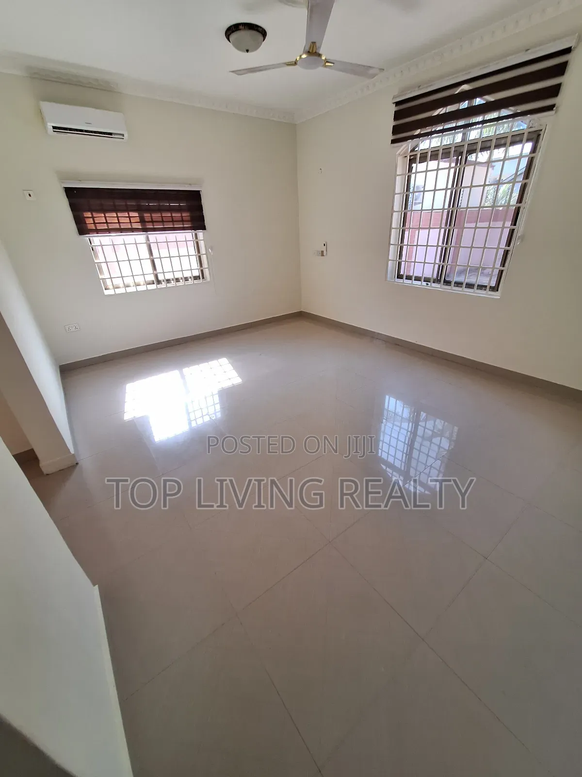 4bdrm Bungalow in Ashaley Botwe for rent in Ashaley Botwe