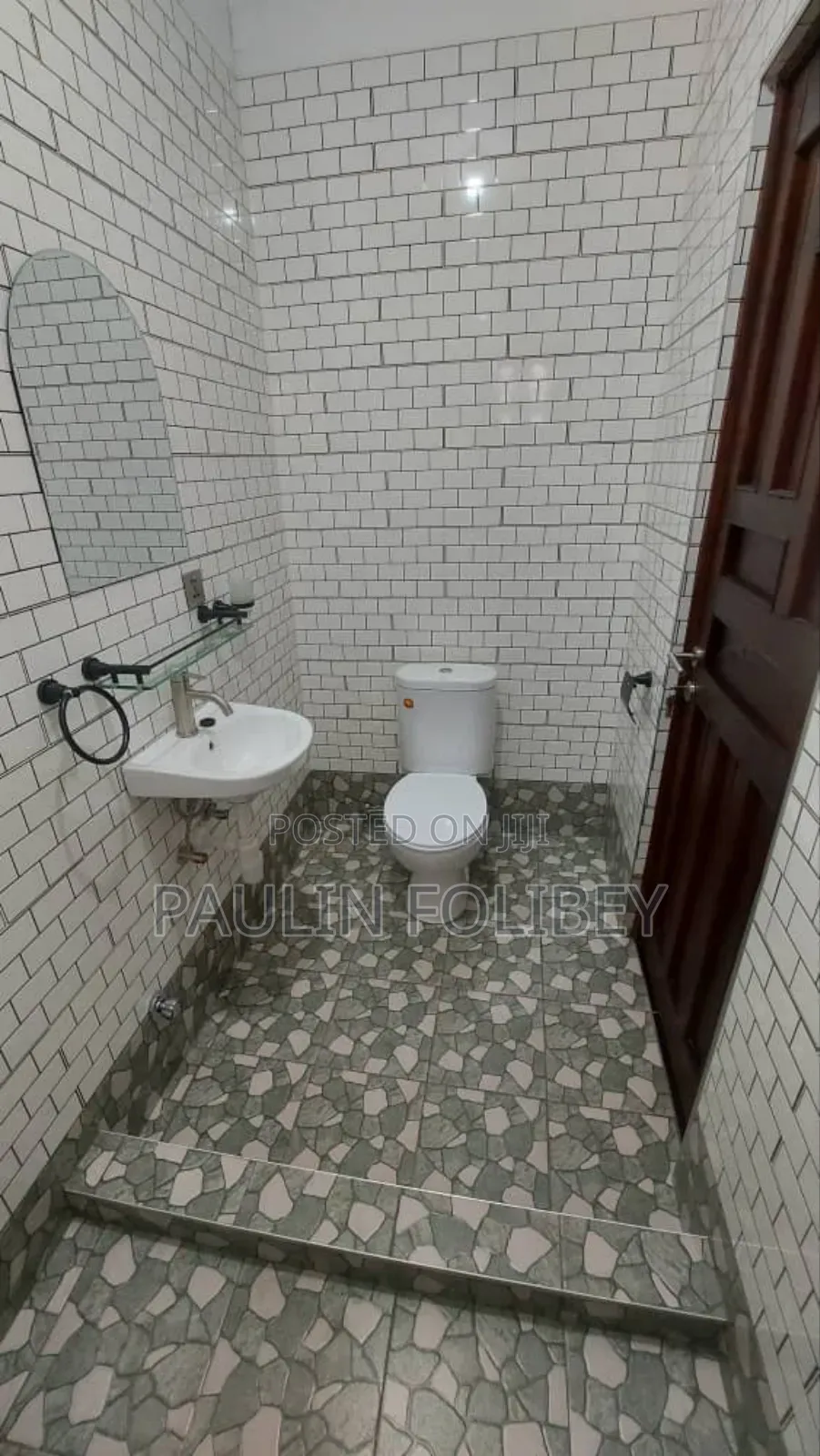 2bdrm Apartment in Dg Properties, Ablekuma for rent in Ablekuma