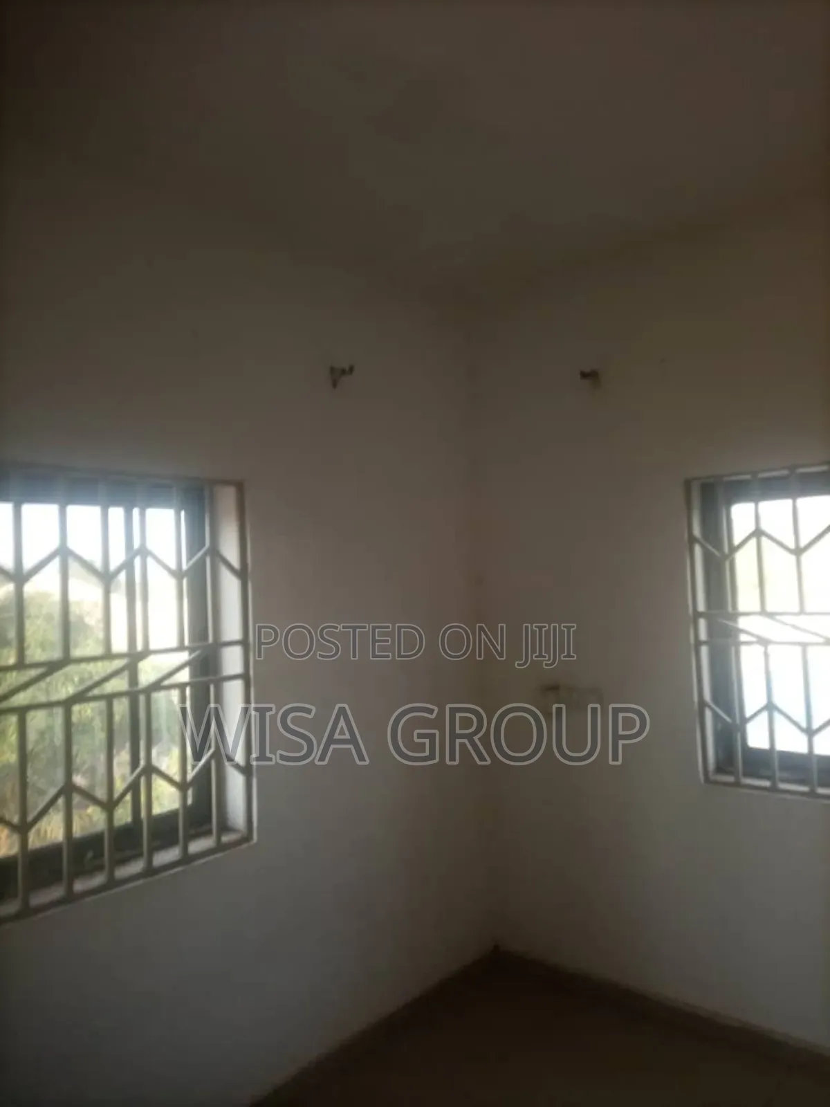 20bdrm Apartment in Wisa Group, Pokuase for sale in Pokuase