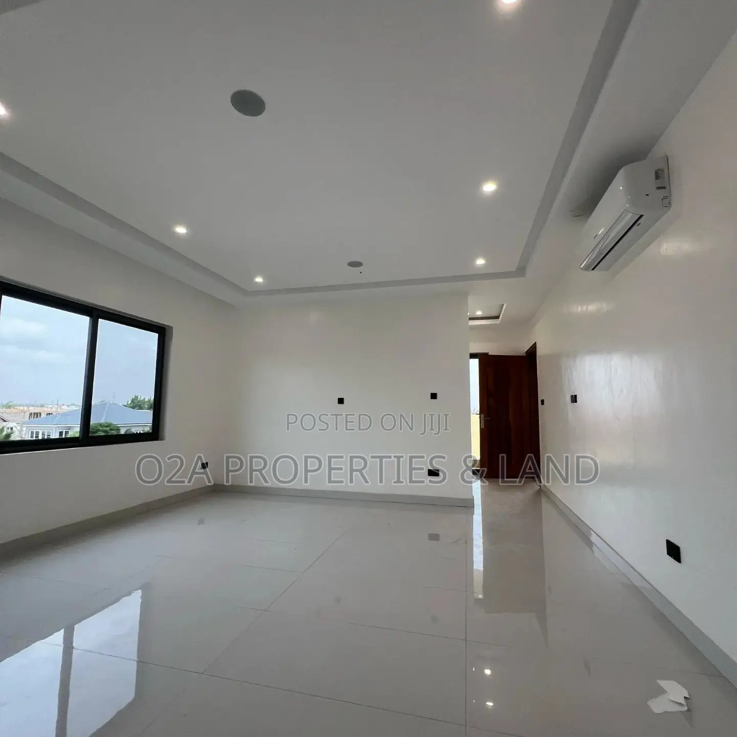 5bdrm House in East Legon, Bawaleshie for sale in Bawaleshie