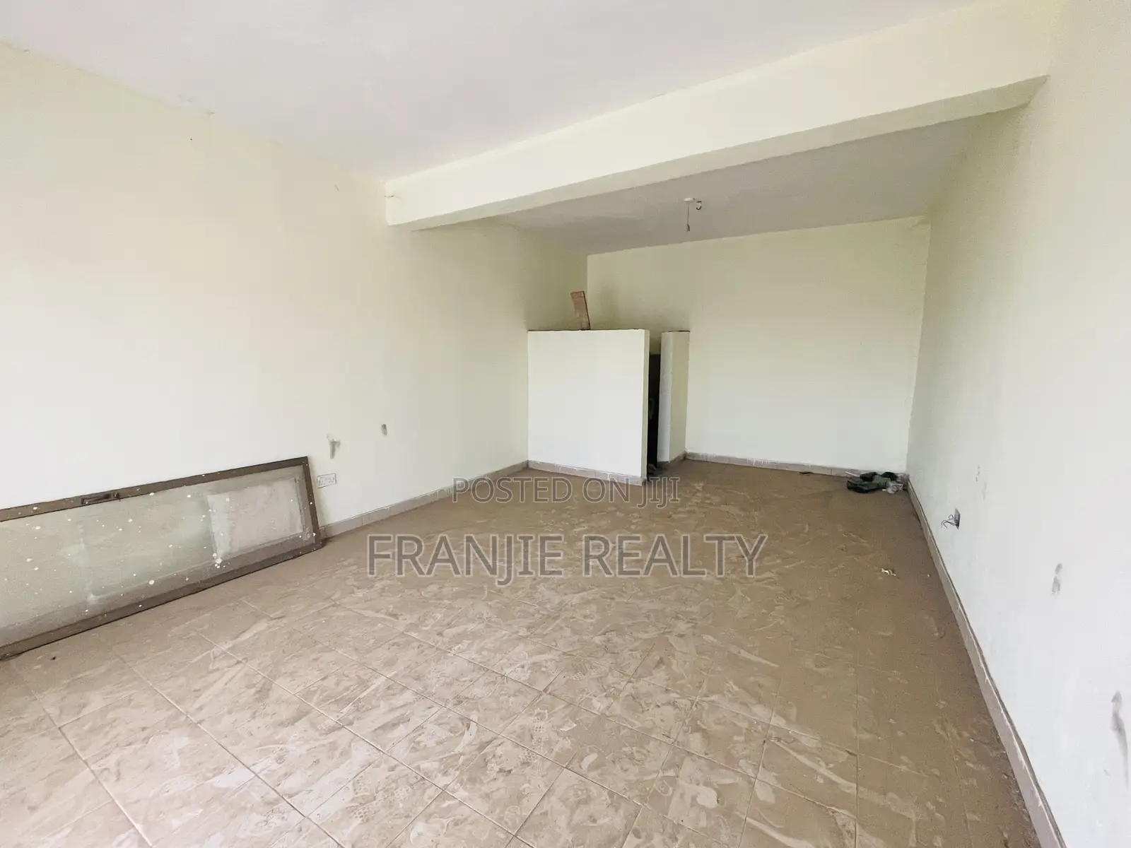 Shop/Office Space for Rent at Weija in Weija