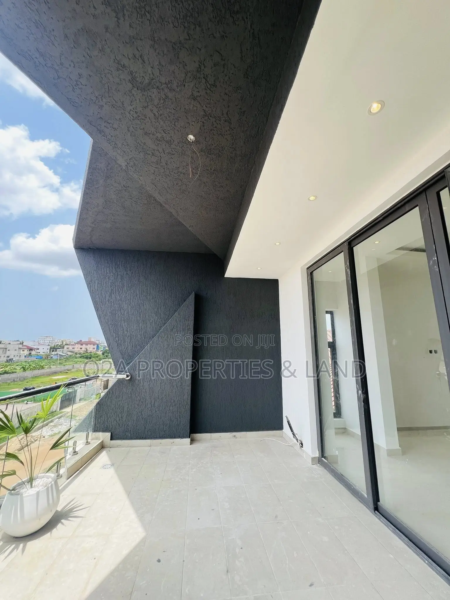 4bdrm House in Adjiringanor, Ability for sale in Ability