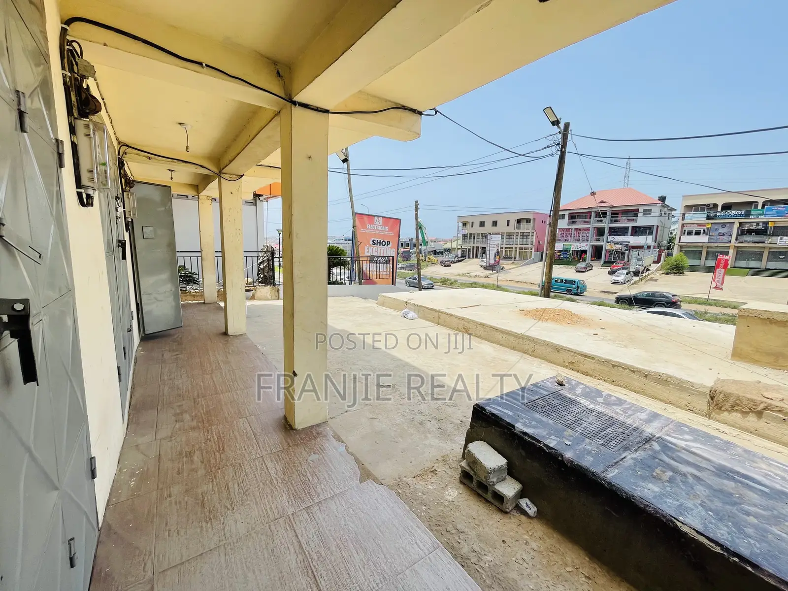 Store or Office Space for Rent at Broadcasting,New Weija. in Weija