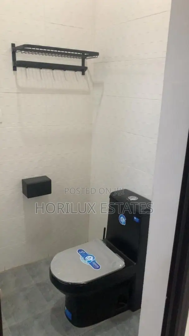 2bdrm Duplex in Kon Homes, Amasaman for sale in Amasaman