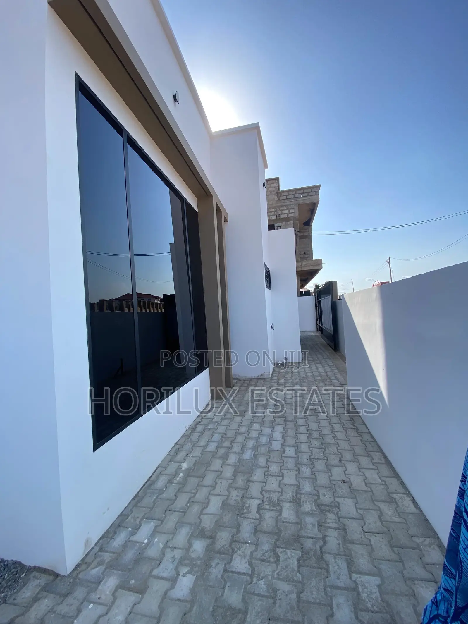 2bdrm Duplex in Kon Homes, Amasaman for sale in Amasaman