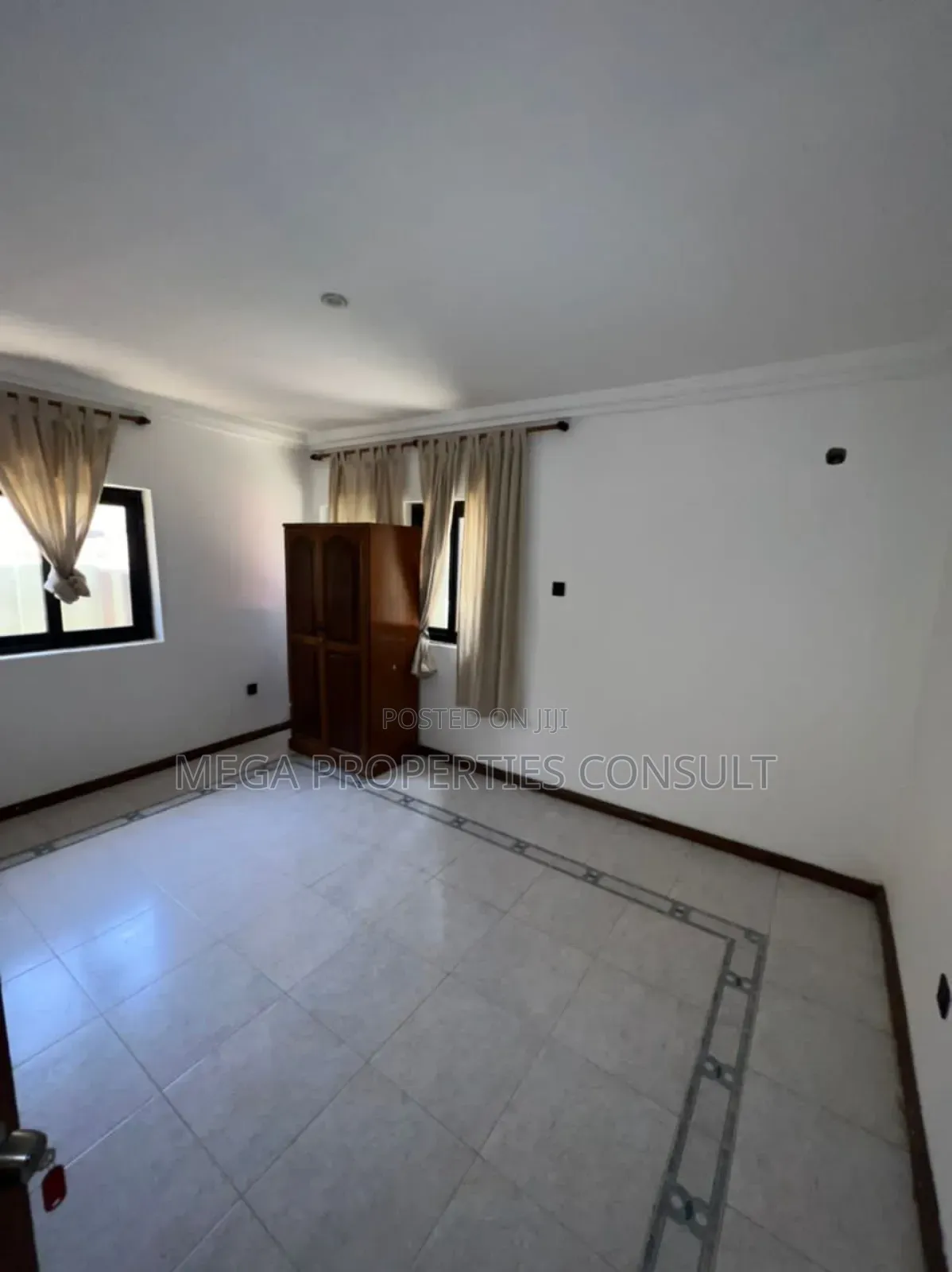 5bdrm House in Osu for rent in Osu