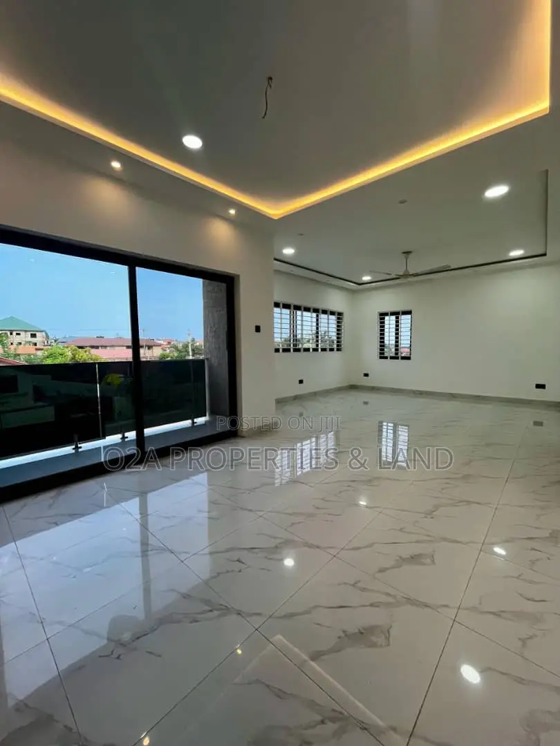 4bdrm House in Spintex On The, Baatsona Total for sale in Baatsona Total