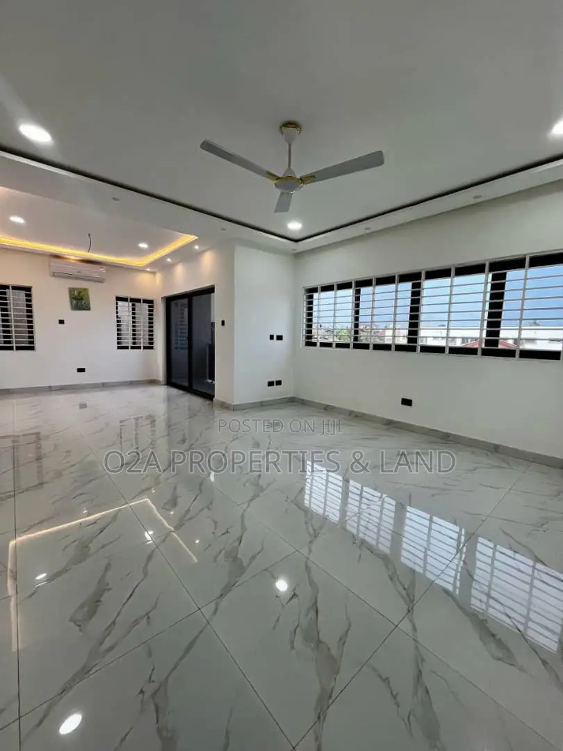 4bdrm House in Spintex On The, Baatsona Total for sale in Baatsona Total