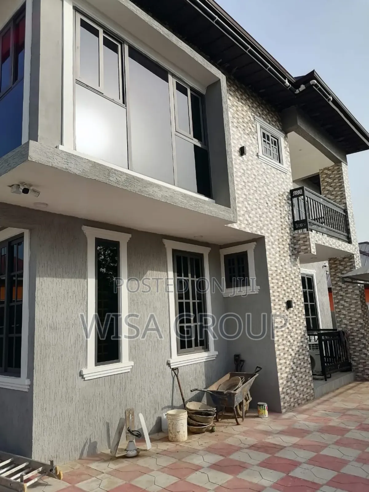 4bdrm Duplex in Wisa Group, Accra Metropolitan for sale in Accra Metropolitan