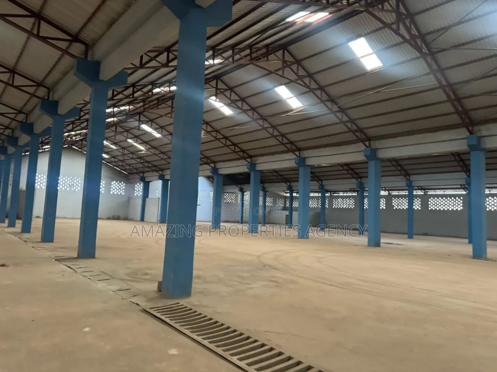 9000 Square Meter Warehouse at Tema Industrial in Tema Metropolitan