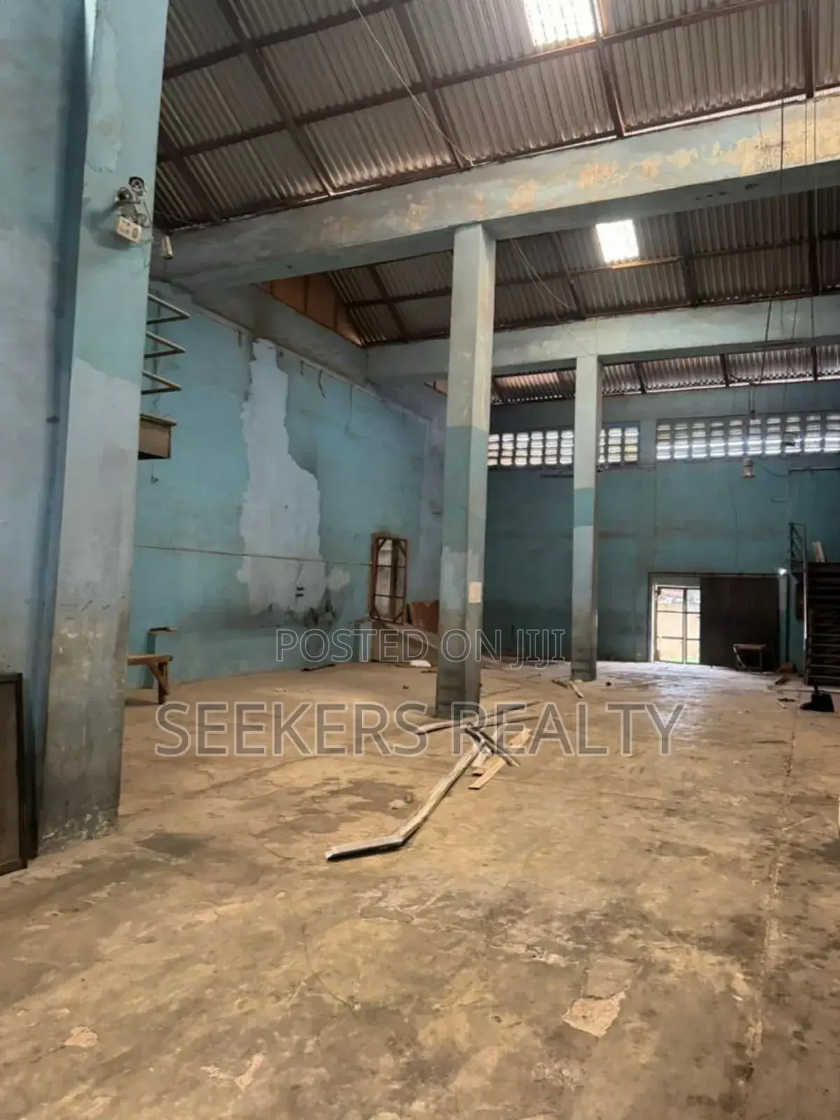 A 700 Square Meters Warehouse for Rent at Achimota in Achimota