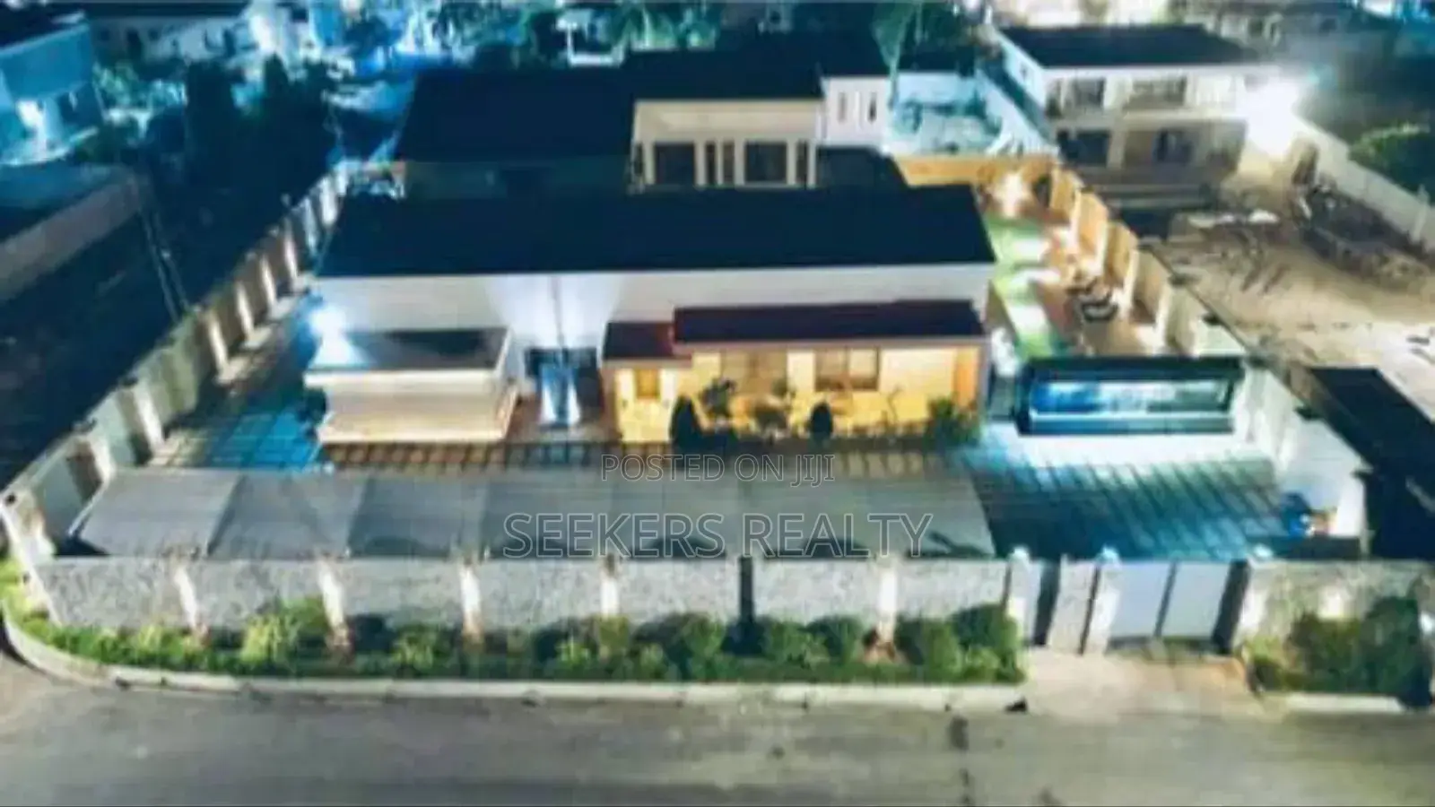 Furnished 6bdrm Mansion in Seekers Realty, Labone for sale in Labone
