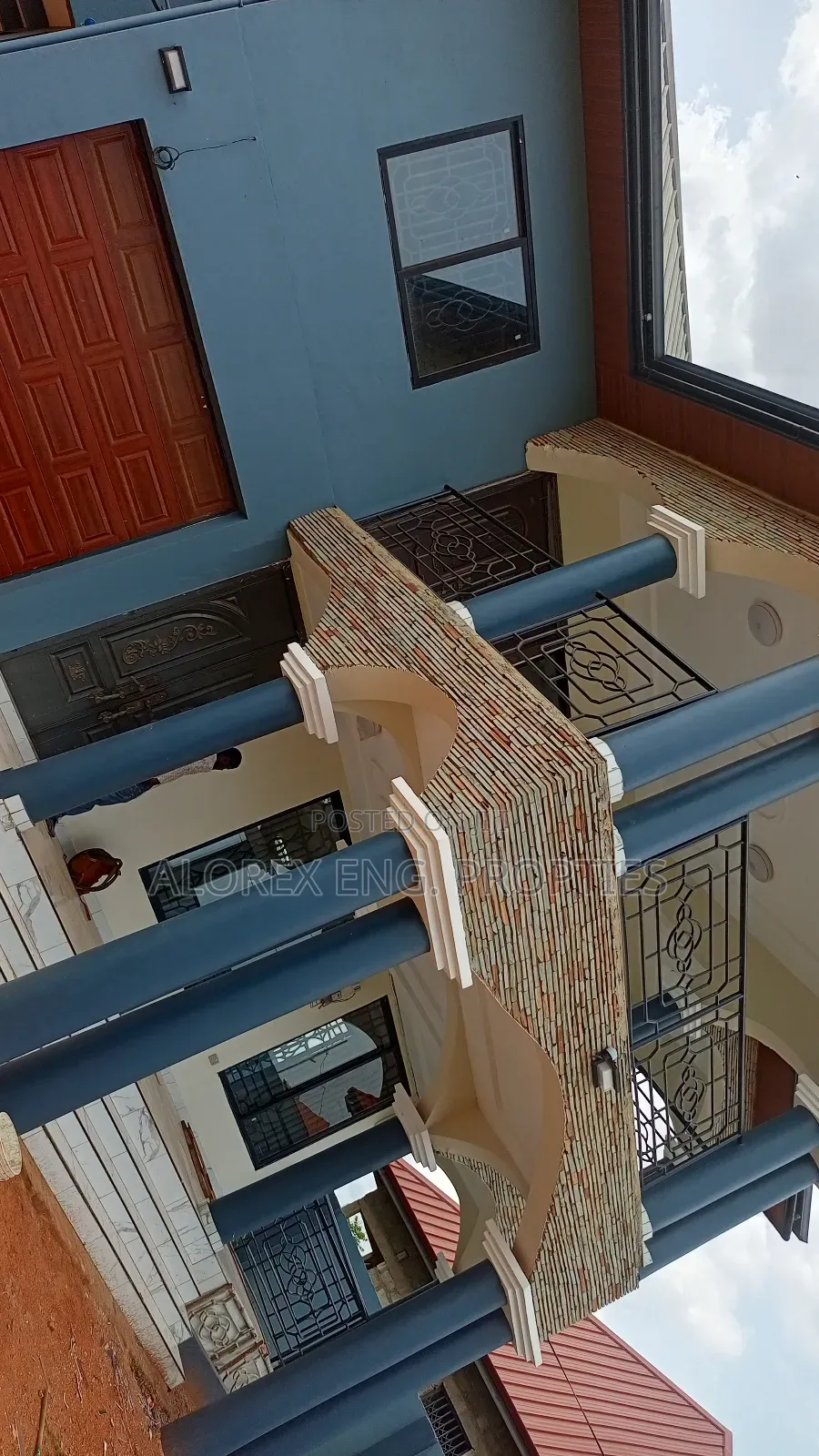 5bdrm House in Castle Gate Estate, Adenta for rent in Adenta