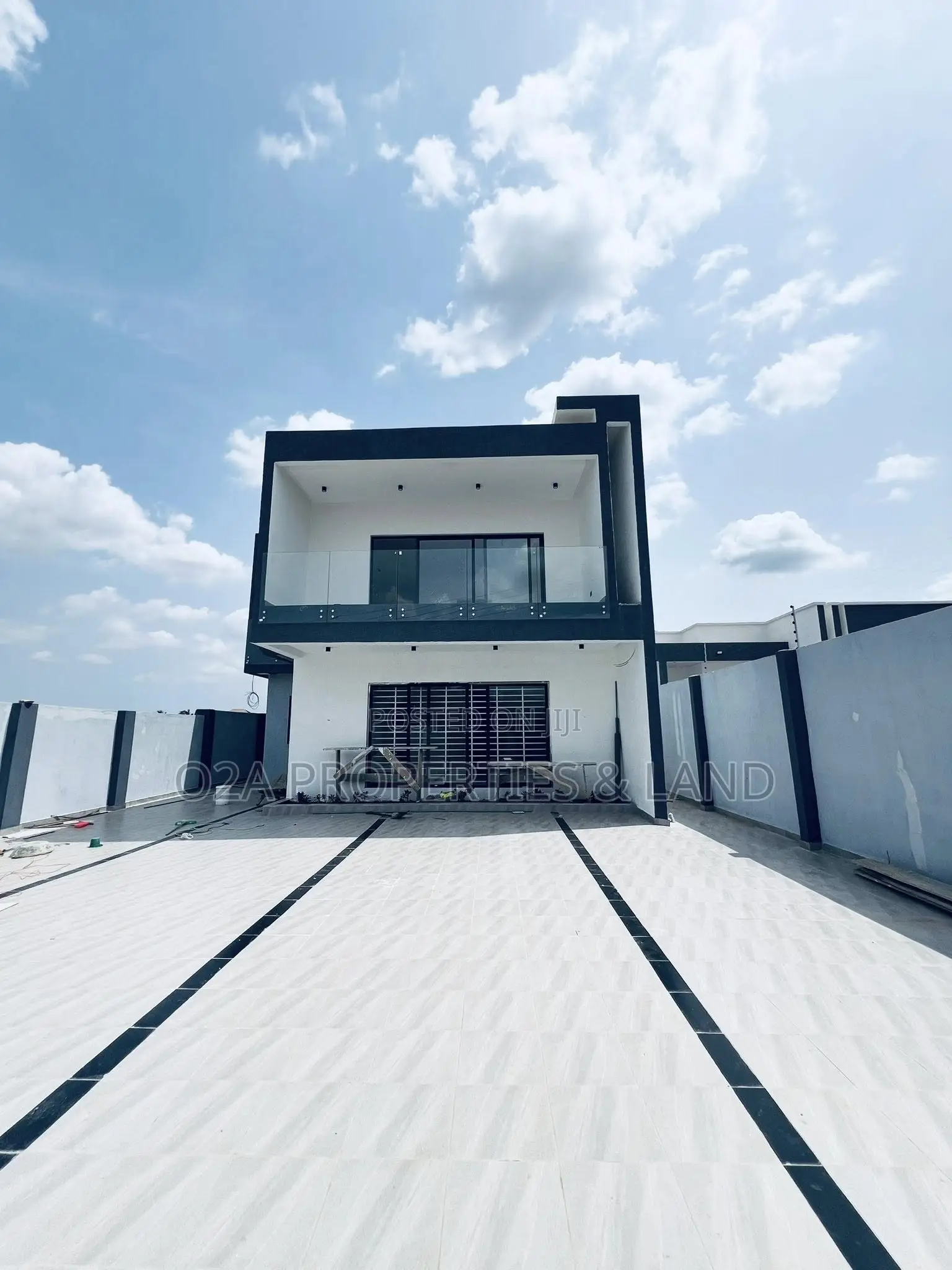 3bdrm House in Oyarifa, Ayi Mensah, Ghana Flag for sale in Ghana Flag