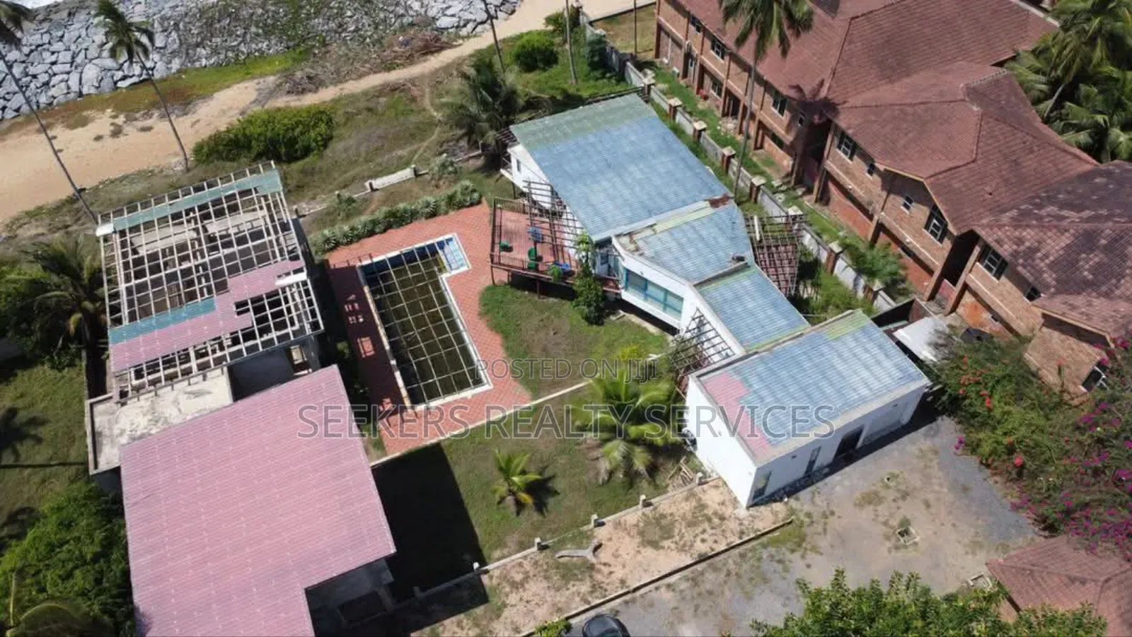 17bdrm House in Seekers Realty, Cape Coast Metropolitan for sale in Cape Coast Metropolitan