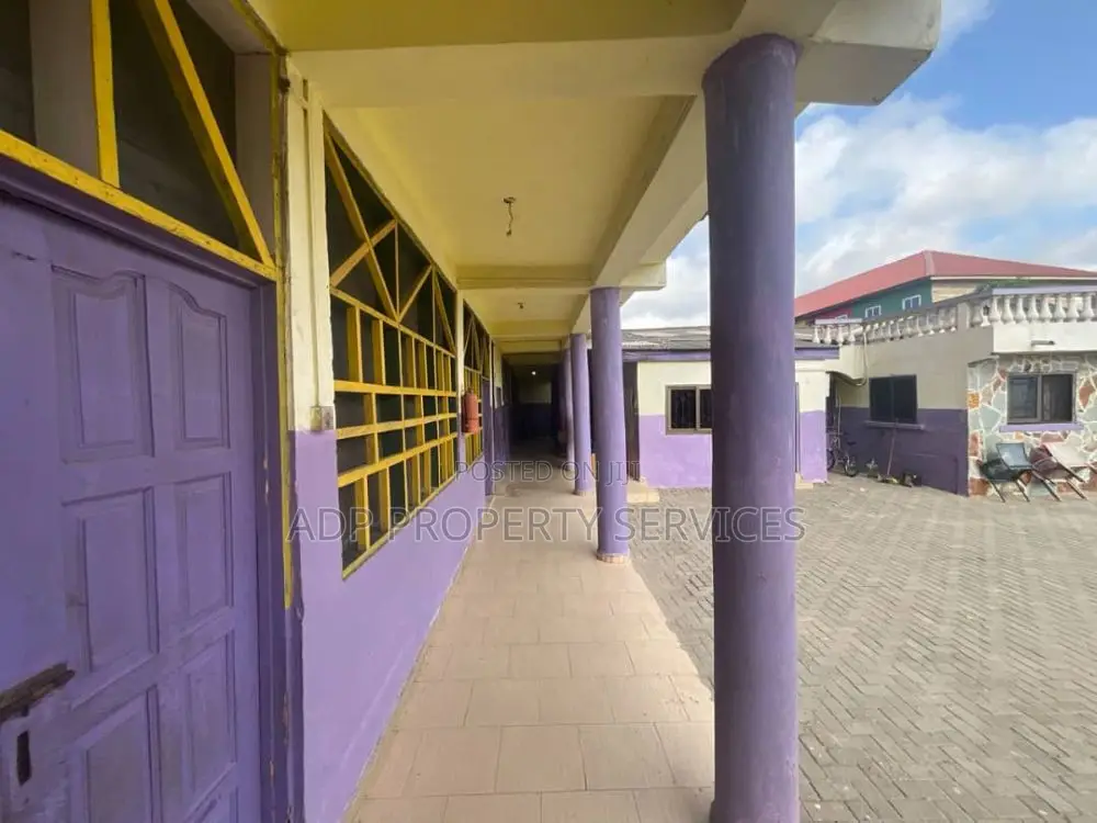 School Facility Residence for Sale — Kasoa in Gomoa East