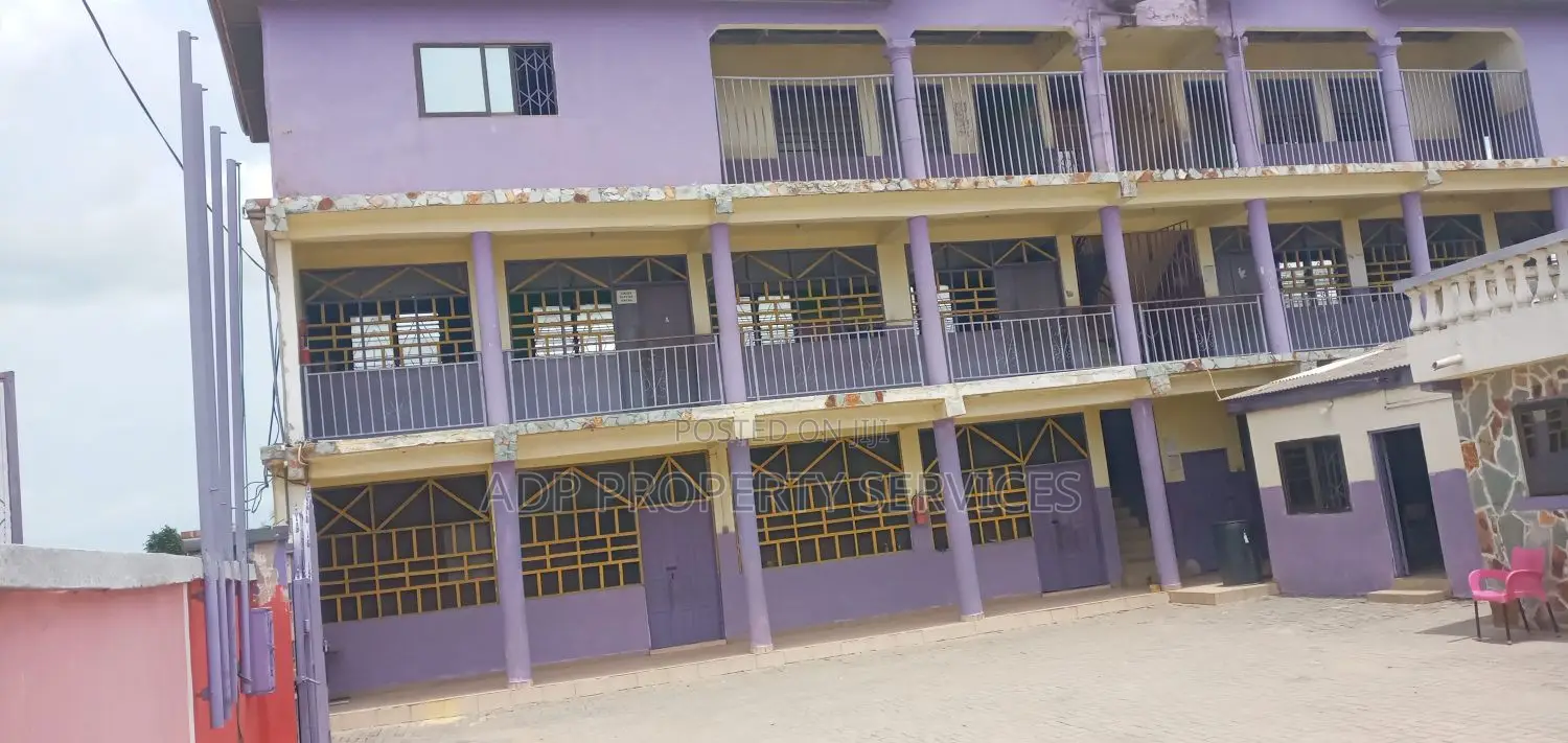 School Facility Residence for Sale — Kasoa in Gomoa East