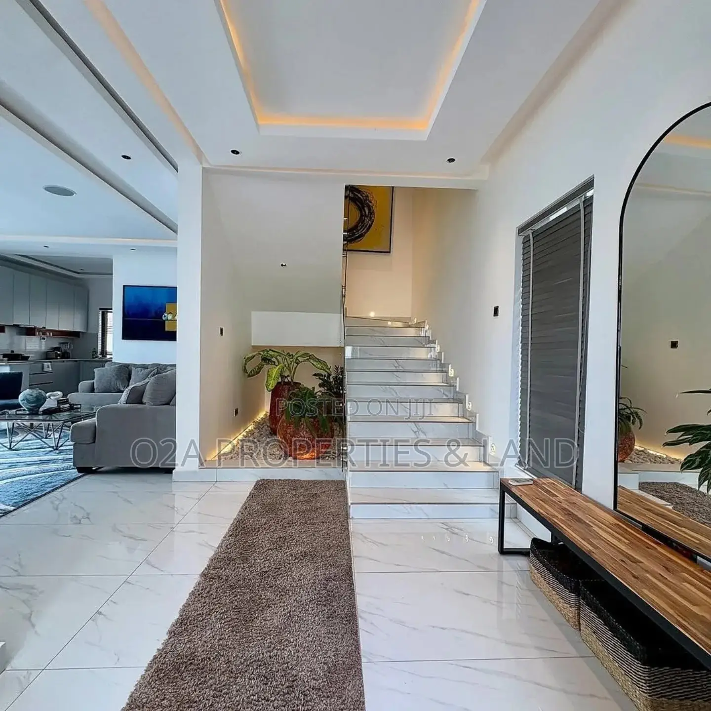 4bdrm Townhouse/Terrace in East Legon, American House for sale in American House