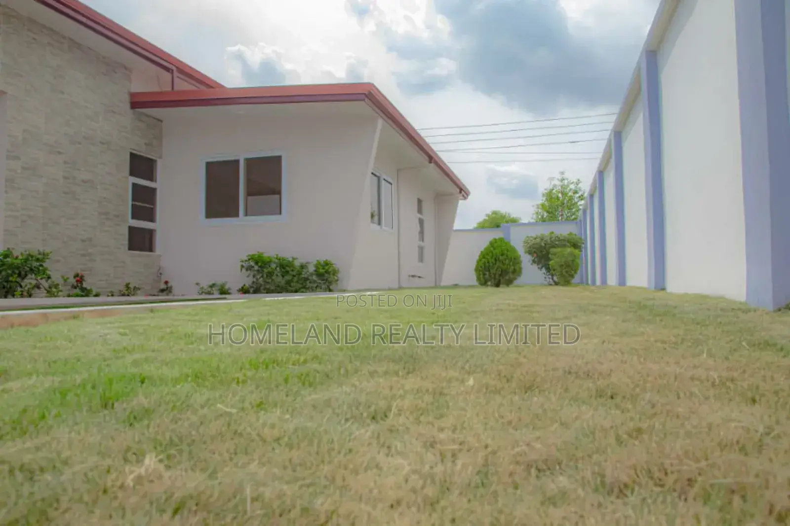2bdrm Bungalow in Adenta Amanfrom for rent in Adenta