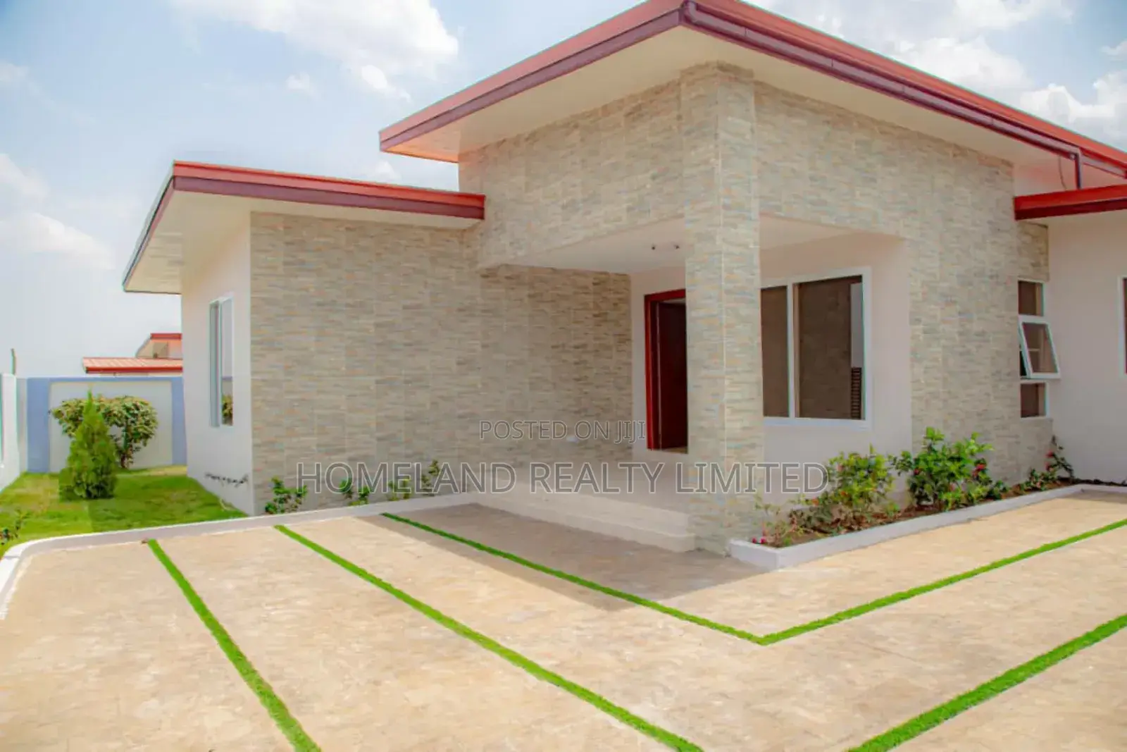 2bdrm Bungalow in Adenta Amanfrom for rent in Adenta