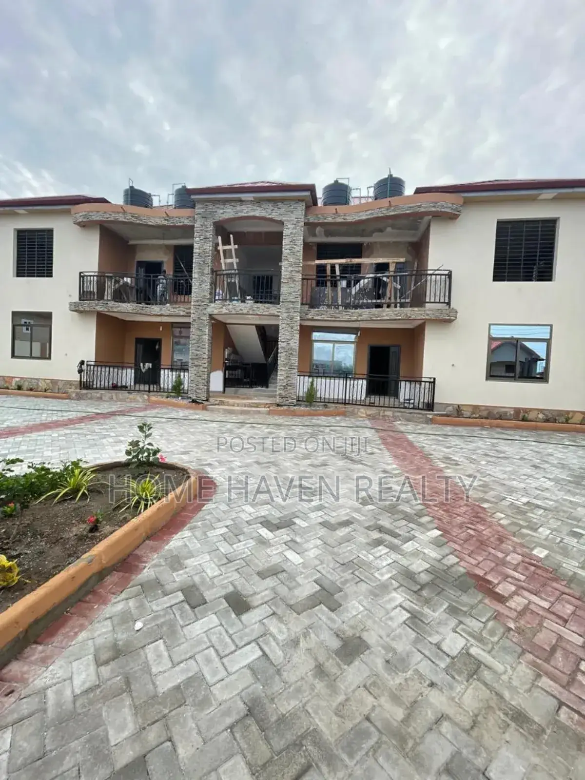 2bdrm Apartment in East Airport, Tseaddo for rent in Tseaddo