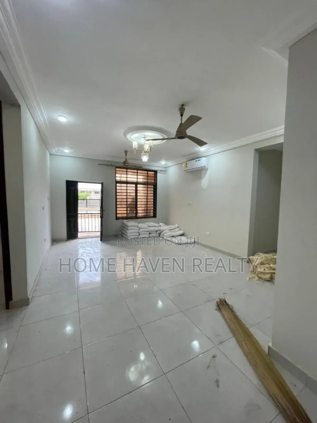 2bdrm Apartment in East Airport, Tseaddo for rent in Tseaddo