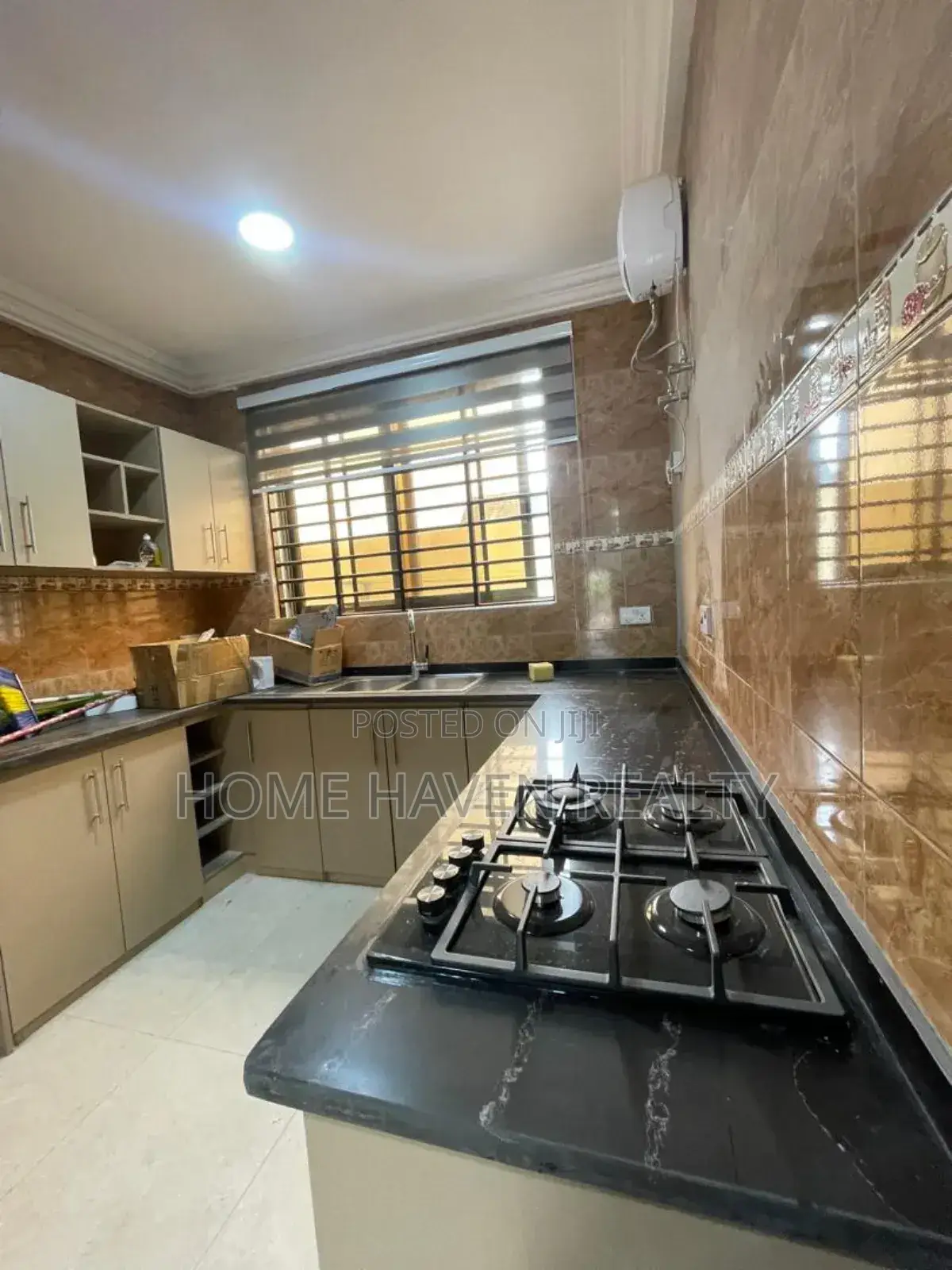 2bdrm Apartment in East Airport, Tseaddo for rent in Tseaddo